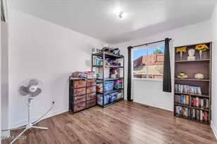 6993 Haydn Ct, Sun Valley, NV 89433 - Photo 18