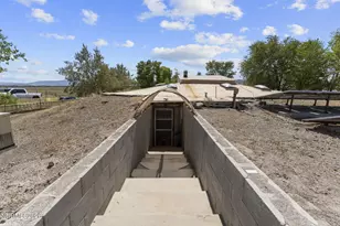 2565 Ruby Ave, Silver Springs, NV 89429 - Photo 48