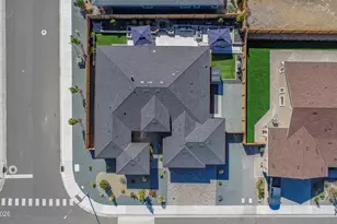 591 Sage Grouse Lp, Gardnerville, NV 89460 - Photo 4