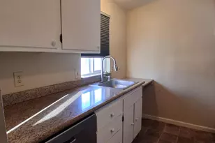 564 Morgan Cir, Sun Valley, NV 89433 - Photo 20
