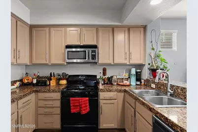 6627 Sportoletti Drive, Sparks, NV 89436 - Photo 12