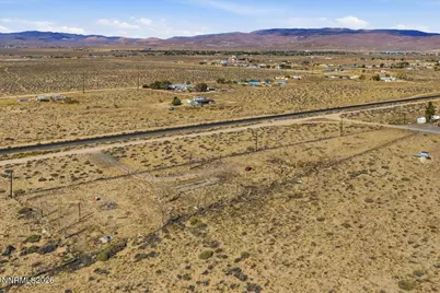 1685 E Green Avenue, Silver Springs, NV 89429 - Photo 12