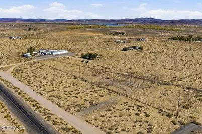 1685 E Green Avenue, Silver Springs, NV 89429 - Photo 10