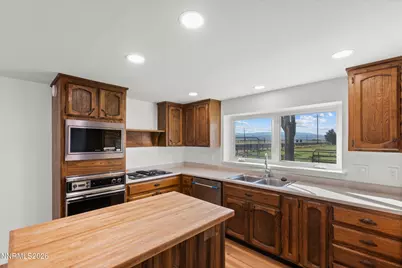 580 Highway 88, Gardnerville, NV 89460 - Photo 34
