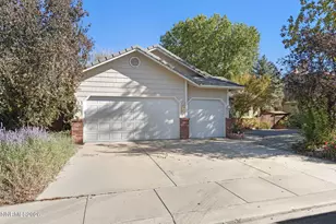 325 Bayhill Cir, Dayton, NV 89403 - Photo 1