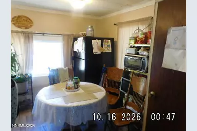 118 Daisy Mae Lane, Sun Valley, NV 89433 - Photo 6