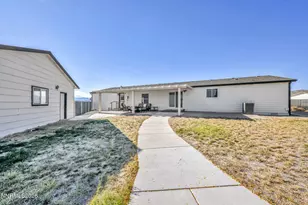 11190 Chesapeake Dr, Reno, NV 89506 - Photo 10