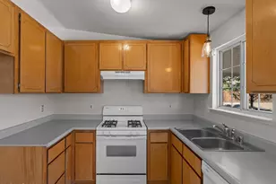 196 Gordon Ln, Dayton, NV 89403 - Photo 12