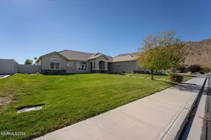 420 Mystic Mountain Dr, Sparks, NV 89441 - Photo 4