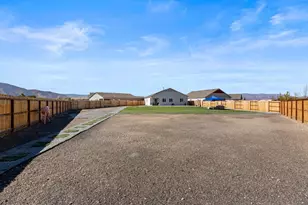 7397 Mountain Top Dr, Reno, NV 89506 - Photo 34