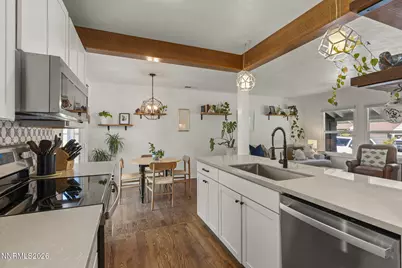 1055 Primrose Street, Reno, NV 89509 - Photo 12