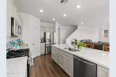 1435 Jett Way, Indian Hills, NV 89705 - Photo 6