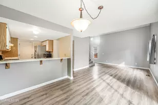 1719 Chatterley Ln, Sparks, NV 89434 - Photo 10