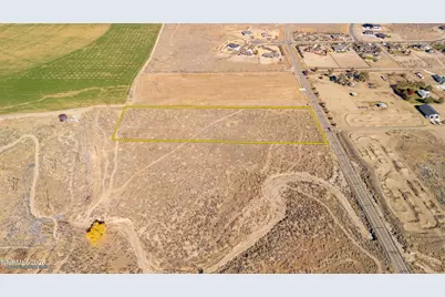 1772 E Valley Road, East Valley, NV 89423 - Photo 12