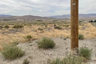 5090 Geraldine Avenue, Silver Springs, NV 89429 - Photo 1