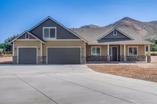 2734 E Valley Rd, Minden, NV 89423 - Photo 1