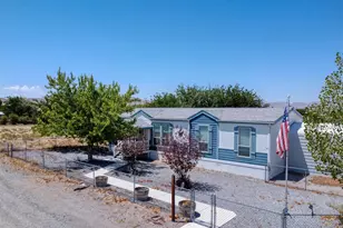 50 Whiteface Ln, Yerington, NV 89447 - Photo 1