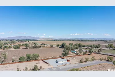 204 Chateau Way, Yerington, NV 89447 - Photo 1