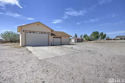 2621 Harvey Drive, Fallon, NV 89406 - Photo 1