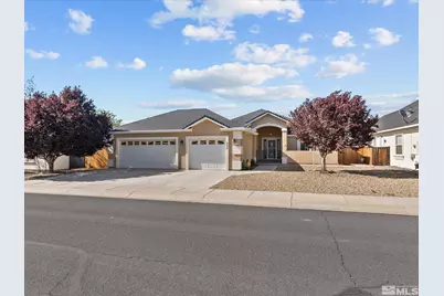 800 Divot Drive, Fernley, NV 89408 - Photo 1