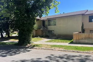 124 Mark Twain Ave, Reno, NV 89509 - Photo 1