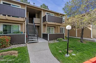 3399 Crystal Ln, Reno, NV 89512 - Photo 1