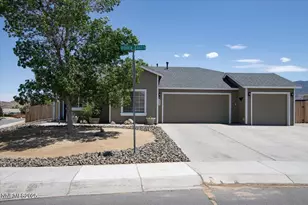 330 Hidden Oaks Dr, Dayton, NV 89403 - Photo 1