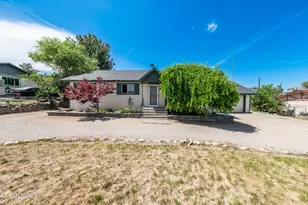 8720 Aquifer Way, Reno, NV 89506 - Photo 1