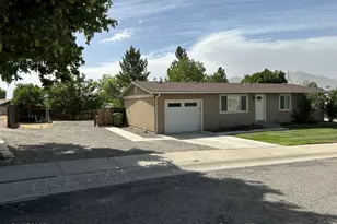 1904 Skyland Blvd, Winnemucca, NV 89445 - Photo 1