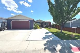 3372 Crown Royal Circle, Winnemucca, NV 89445 - Photo 1