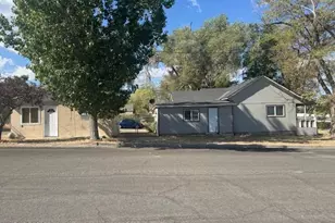 103 W Haskell St, Winnemucca, NV 89445 - Photo 1