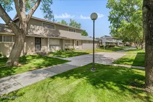 850 Woodberry Dr, Sparks, NV 89434 - Photo 1