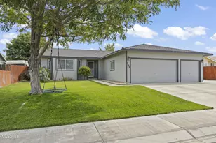 702 Todd Ct, Fernley, NV 89408 - Photo 1