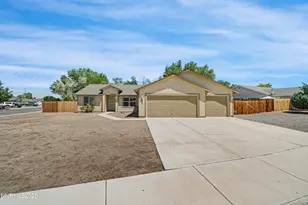 601 Jennys Ln, Fernley, NV 89408 - Photo 1