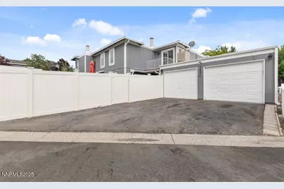 7595 Cumberland Circle, Reno, NV 89511 - Photo 1