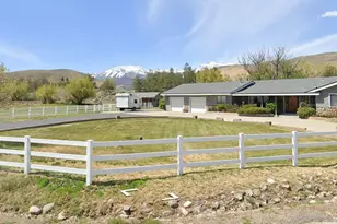 19575 Paddlewheel Ln, Reno, NV 89521 - Photo 1