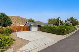 365 Palace Dr, Reno, NV 89506 - Photo 1