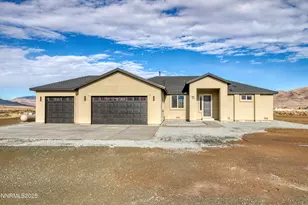 205 Pinto Ranch Ct, Reno, NV 89510 - Photo 1