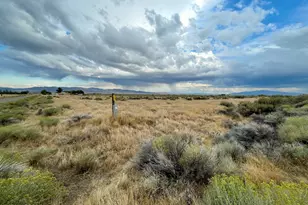 4050 Pioneer Dr, Winnemucca, NV 89445 - Photo 1