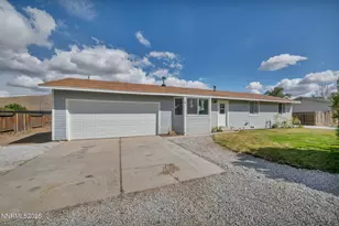 17475 Egret Ln, Reno, NV 89508 - Photo 1