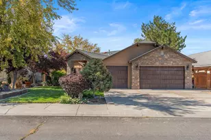 610 Wedge Ln, Fernley, NV 89408 - Photo 1