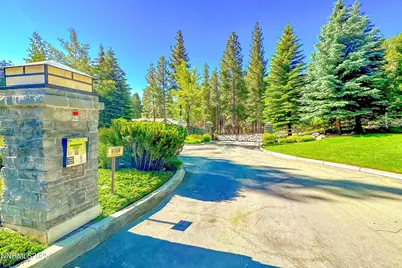 248 E Jeffrey Pine Road, Reno, NV 89511 - Photo 1