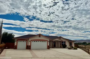 307 Niblick Ct, Yerington, NV 89447 - Photo 1