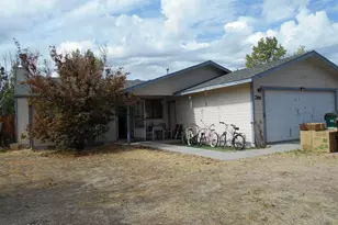 786 Hornet Dr, Gardnerville, NV 89460 - Photo 1