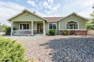 1421 Brentwood Ct, Gardnerville, NV 89410 - Photo 1