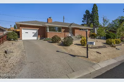 395 Hillcrest Drive, Reno, NV 89509 - Photo 1