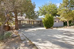 2070 W 7th St, Reno, NV 89503 - Photo 1