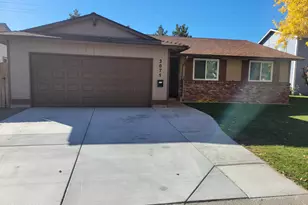 3071 Meadowlands Dr, Sparks, NV 89431 - Photo 1