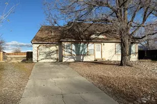 35 Date Palm Dr, Sparks, NV 89441 - Photo 1