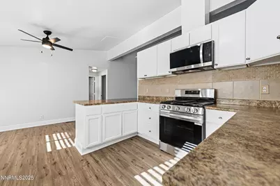2650 Daffodil Way, Reno, NV 89512 - Photo 14